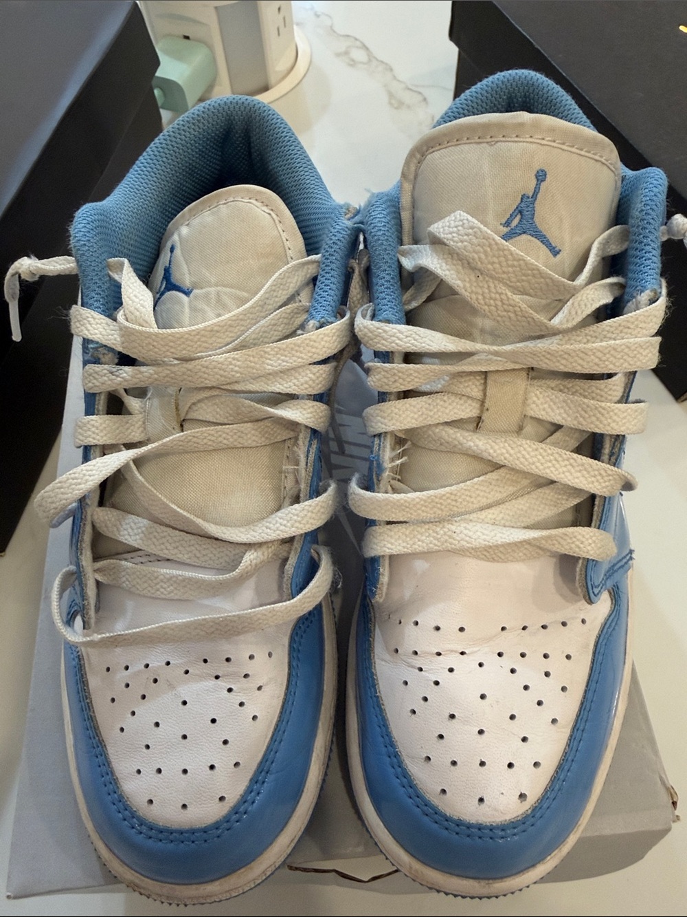 Legend blue sneakers